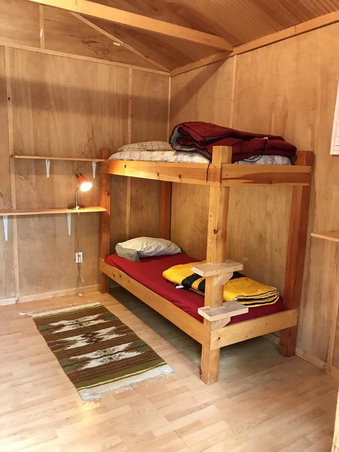 Sven'S Basecamp Hostel Фэрбанкс Экстерьер фото
