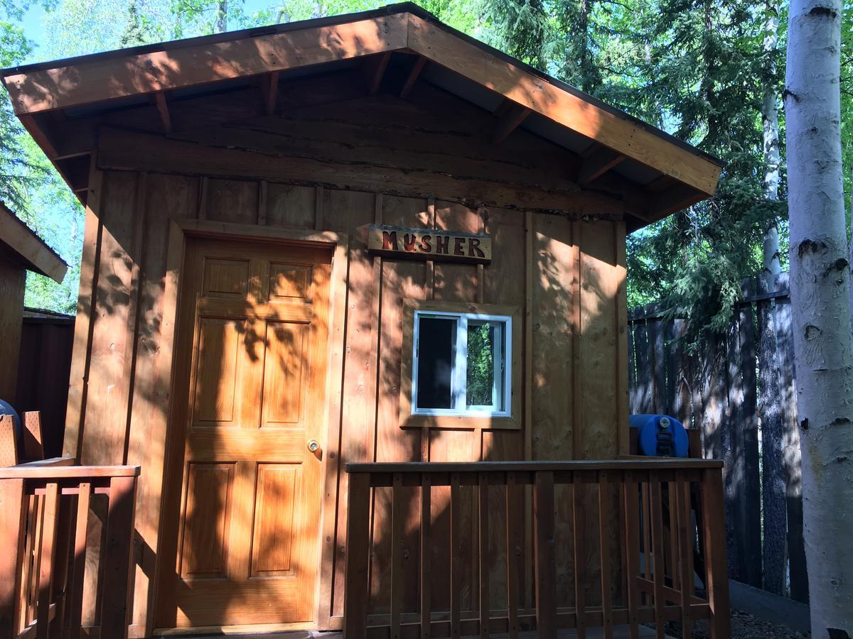 Sven'S Basecamp Hostel Фэрбанкс Экстерьер фото